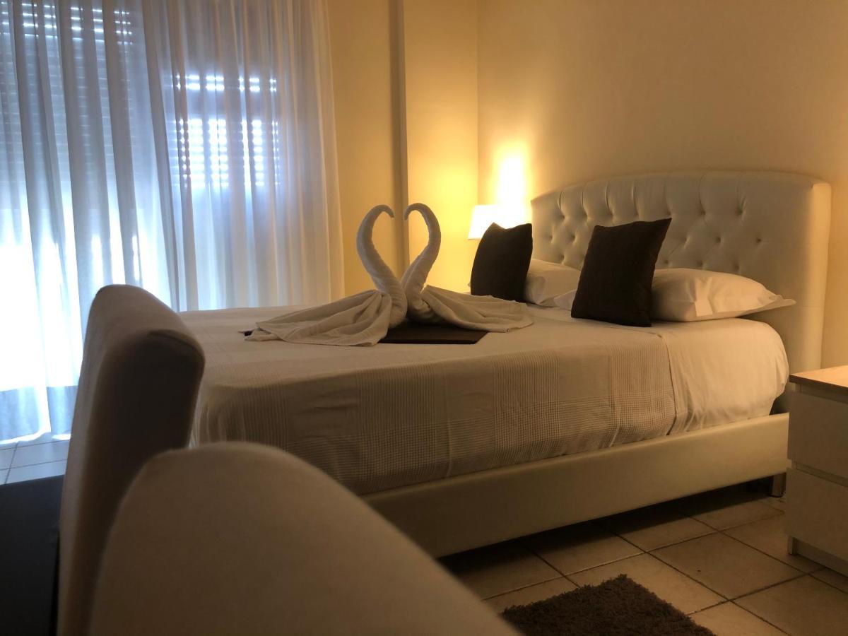 Baciami Ancora Couette-café Bari